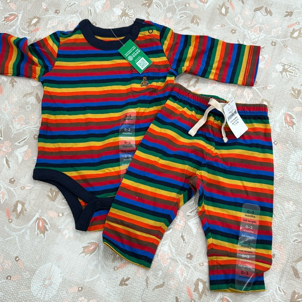 Gap Baby Outfit